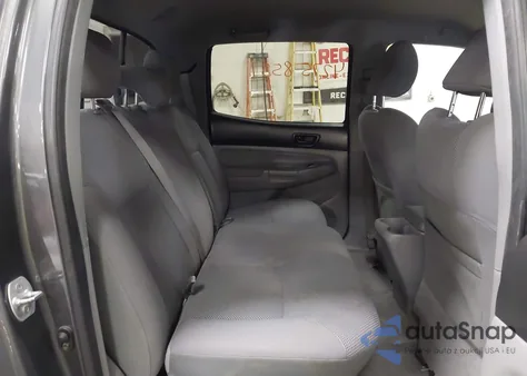 2011 Toyota Tacoma Base V6 z USA, uszkodzony, nr VIN 3TMLU4EN1BM062830